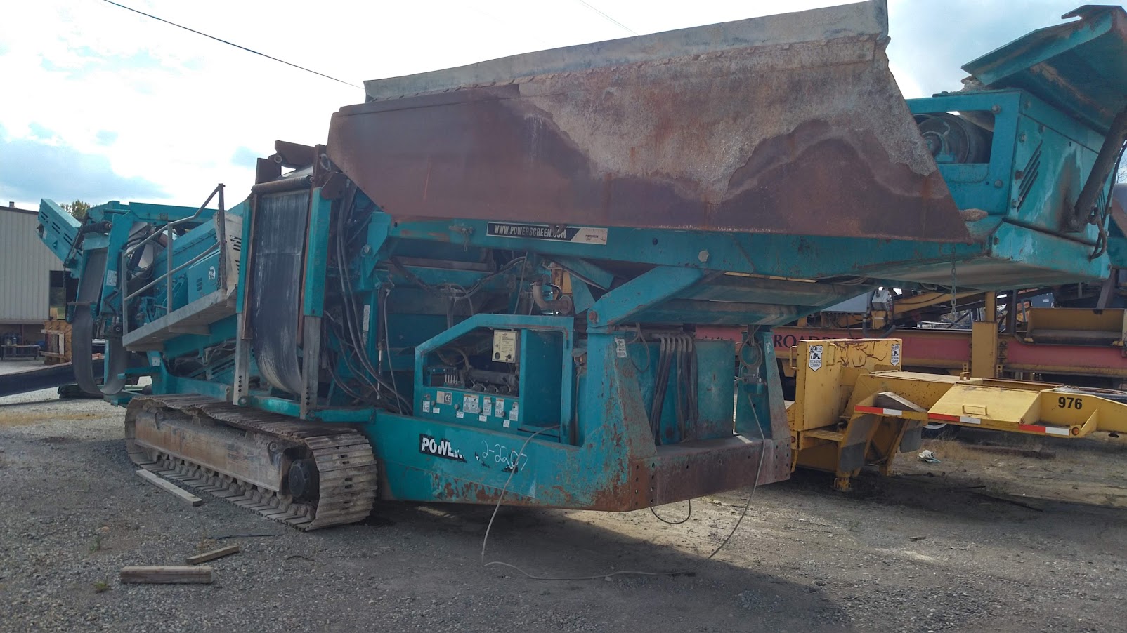 POWERSCREEN WARRIOR 1800 TRACK SCREENING PLANT-4